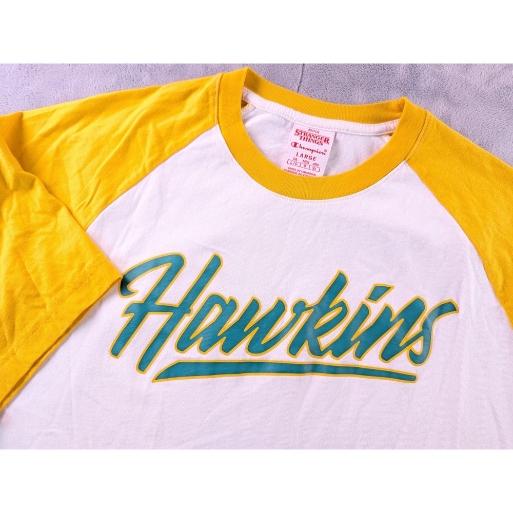 Champion Stranger Things Hawkins Raglan T-Shirt Men Large Yellow White Short Slv